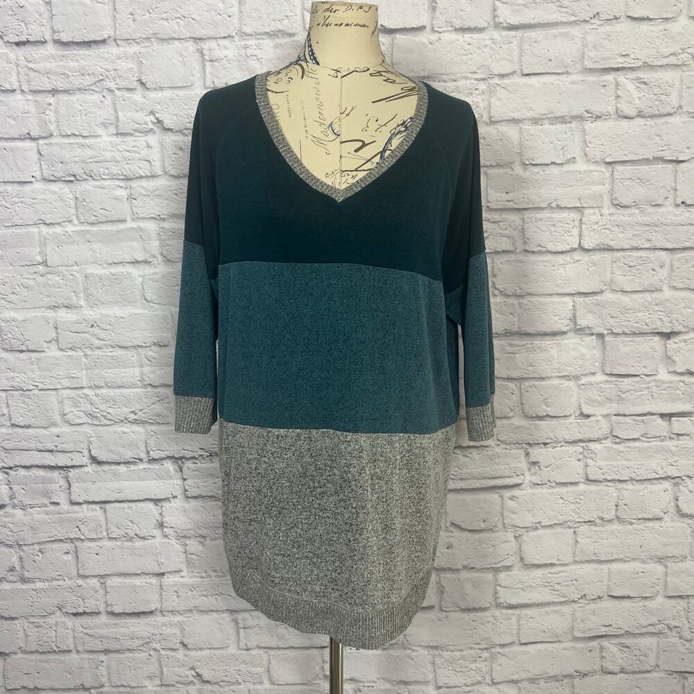 Maurice's Color Block 3/4 Sleeve Tunic Blouse Plus Size